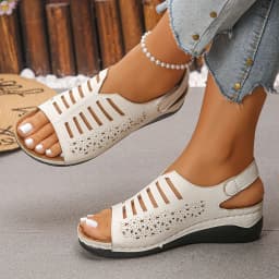Stylist Woman Leather Summer Fashion Wedge Female Large Size Mid-heeled Platform New Comfortable Retro Sandals for Women