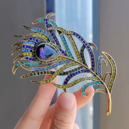 Vintage Rhinestone Large Peacock Feather Brooch For Women Men Retro Zircon Tree Leaf Brooch Clothing Accessory Pin Jewelry Gift