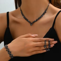 New bride necklace accessory women's neckpiece export European and American two-piece set of rhinestone jewelry set