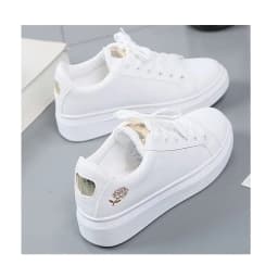 Spring Women Casual Shoes White Breathable Embroidered Flower Lace-Up Women Sneakers Fashion Korean Version Women Tennis Shoes