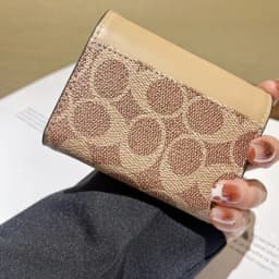 High End Camellia Organ Card Bag Exquisite Zero Wallet Multi Slot Light Luxury Retro Fashion Multi Functional Storage Wallet