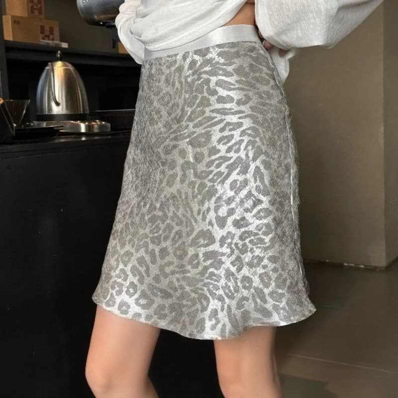 Leopard Printed Skirt Women's Elegant High Waist Office Silver A-Line Chic Skirt Female Evening Party Ladies Fashion Short Skirt