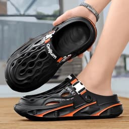 Men's Slippers Summer Outdoor Sandals Clogs Home Garden Shoes for Men Beach Slippers Soft Bottom Baotou Clogs Slippers