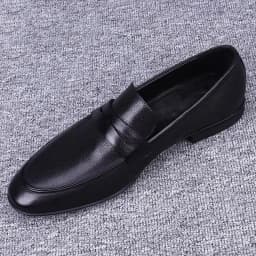 2026 New Soft Leather Men Loafers Slip On Casual Business Driving Shoes Round Toe