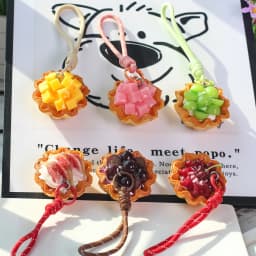 Cute 3D Simulation Food Ice Cream Egg Tart Keychain Resin Charms Bag Accessories Car Key Ring for Women Jewelry Party Gifts