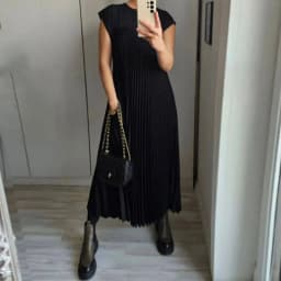 Women's Sleeveless Dress, Mid-Length Pleated Solid-Colour Round Neck Loose-Fit Casual Long Dress for Everyday Commuting