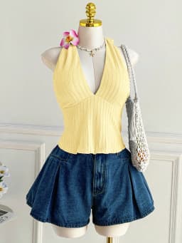 Plus Size Women's Ribbed Halter Cami Top V Neck Back Tie Bow Sleeveless Solid Crop Tank Top