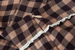 KONDALA Vintage Modern Plaid Streetwear Floral Lace Long Skirt Folds Elegant Fashion 2026 Spring Chic Brown A-Line Female Skirt
