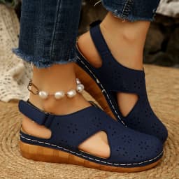 New Fashion Designer Summer Women Sandals Relaxation Fashion Hollow Out Comfort Ventilate Handiness Sandbeach Sandal