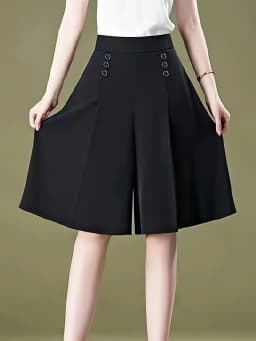 Women's Elegant High Waist Wide Leg Culottes, Casual Pleated Knee-Length Skirt Shorts with Decorative Buttons, Formal Office Wea