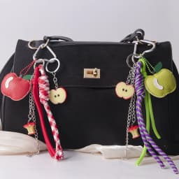 1 Piece Leather Apple Backpack Pendant DIY Decoration Creative Weaving Rope Fruit Keychain Bag Mobile Phone Car Accessories