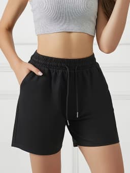 Women's Summer Black Casual Shorts Elastic Waistband Sweat-wicking and Breathable Suitable for Sports Running and Fitness