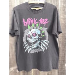 Charcoal gray neutral T-shirt men's clothing Blink-182 American band music pattern