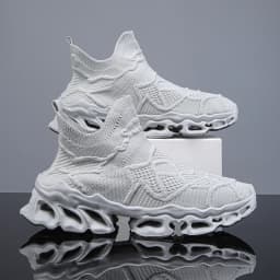 Men's Stylish Lightweight Casual Sneakers New Style Mesh Breathable Blade Sole Comfortable Fashionable Men's Footwear
