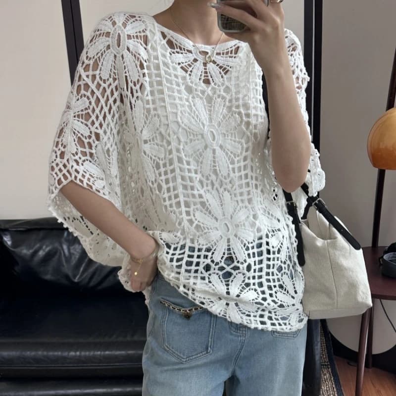 Daisy Crochet Lace Top Batwing Sleeve Hollow-out Floral Openwork Knit Blouse Women Beach Cover-up Spring Summer 2026 Boho