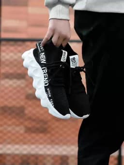 Men's Large Size Outdoor Hiking And Running Shoes Comfortable Casual Versatile Fashionable Sports Shoes for Couples Training