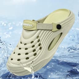 Soft Thick Bottom Clogs Shoes Men Summer 2026 Breathable Hollow Out Quick Dry Outdoor Slippers Non Slip Couple Beach Slippers