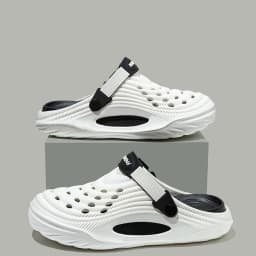 Soft Thick Bottom Clogs Shoes Men Summer 2026 Breathable Hollow Out Quick Dry Outdoor Slippers Non Slip Couple Beach Slippers