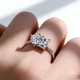 925 Sterling Silver 2-Carat Moissanite Double Stone Ring, Wedding Ring, Eternal, Personalized, Elegant, Mature, and Casual