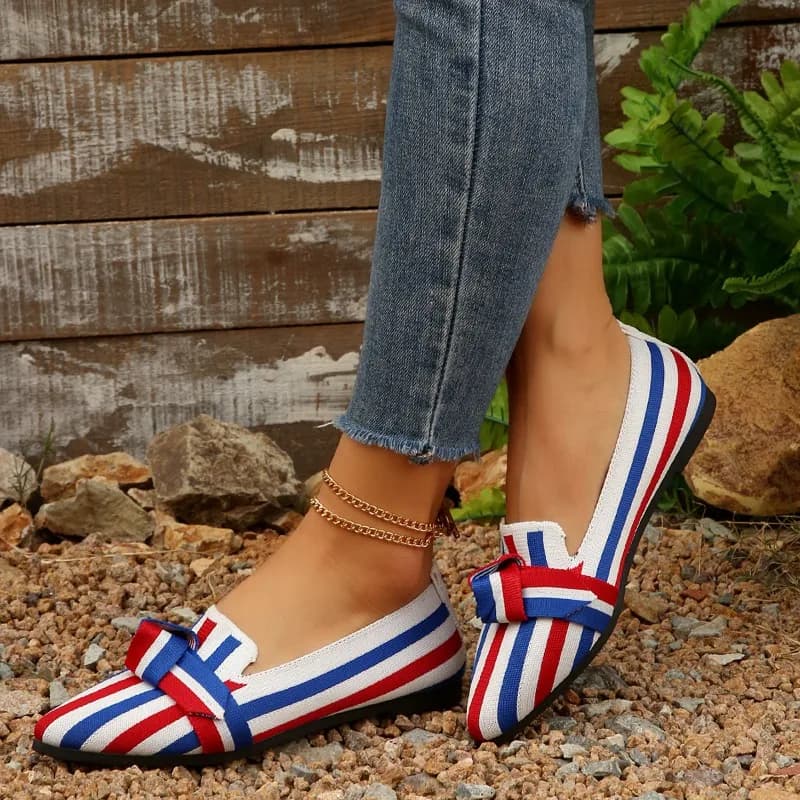 New Women Flats Knitted Slip Breathable Comfortable Shoes Fashionable Versatile Pointed Toe Walking Loafers Sneakers Women