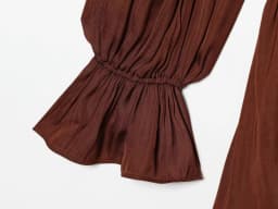 2026 spring new women's clothing retro temperament simple pleated waist slimming long sleeved dress short skirt
