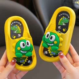 Summer New Children's Cute Soft Bottom Slippers Outdoor Wearable Sandals Anti-slip Comfortable PVC Material Home Slippers