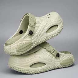 Summer breathable fashionable men's and women's slippers thick soled perforated shoes outdoor sports and leisure beach shoes 48