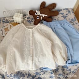 Spring Children Girls Blouses Cotton Floral Embroidery Infant Babys Girls Peter Pan Shirts Loose Round Collar Kids Girls Tops