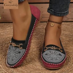 goreyodoly Women Slip On Loafers Wide Fit Comfortable Flats Lightweight Breathable Colorblock Shoes with Rhinestone Chain Detail