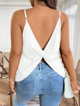 Plus Size Women's Solid Cami Top V Neck Spaghetti Strap Curved Hem Casual Loose Fit Tank Top