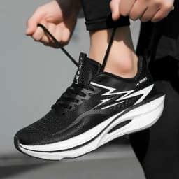 Plus Size Men's Sports Running Shoes Breathable and Lightweight Carbon Plate Women's Comfortable Sports Non-slip Shoes