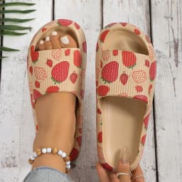 Pink Strawberry Summer Beach Slippers Women 2026 Soft Sole Eva Cloud Slides Woman Outdoor Non Slip Beach Sandals Plus Size 36-45