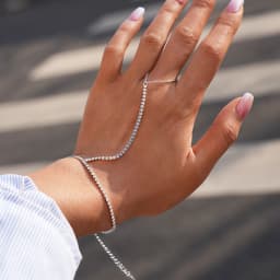 Trendy Stainless Steel Zircon Beads Back of Hand Chain Finger Bracelet Fashion Chic Sexy Jewelry Waterproof Wholesale Gift 2026