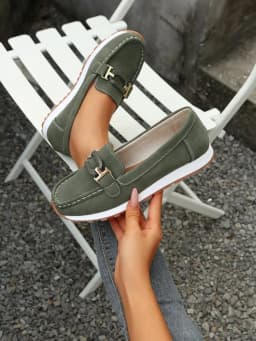 Spring New Women's Buckle Low-top Casual Shoes Fashion Round-toed Vulcanized Shoes Comfortable Slip-on Women's Flat Shoes