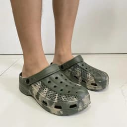 Men's High-End Color-Blocked Clogs, Soft-Soled Beach Shoes for Men and Women, Summer Non-Slip and Breathable