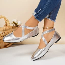 2026 New Square Toe Women‘s Low Heels New Luxury Elastic Band Shoes Elegant Loafers Comfortable Outdoor Women Single Shoes