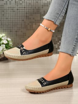 goreyodoly Women Slip On Loafers Wide Fit Comfortable Flats Lightweight Breathable Colorblock Shoes Chain Detail Durable Rubber