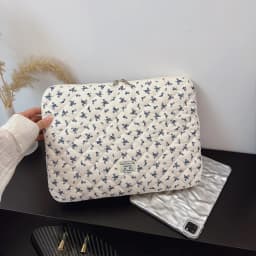 Chic Flower Print Quilted Laptop Sleeve 1 Pc for 11 Inch 14 Inch and 15 Inch Computer Protection Case Laptop Bag