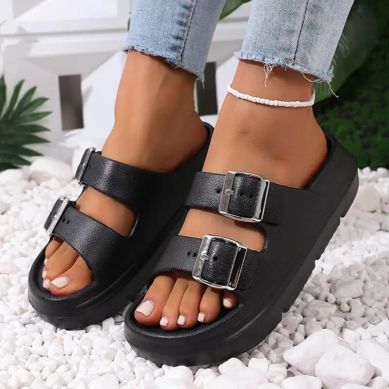 Fashion Metal Buckle Thick Bottom Slippers Women Summer 2026 Lightweight EVA Waterproof Beach Sandals Woman's Non Slip Slippers