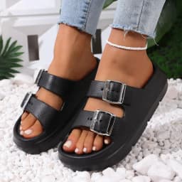 Fashion Metal Buckle Thick Bottom Slippers Women Summer 2026 Lightweight EVA Waterproof Beach Sandals Woman's Non Slip Slippers