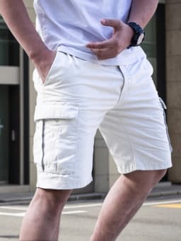 Men's summer shorts, fashionable multi pocket work pants, outdoor casual white business shorts, simple and trendy work pants, hi