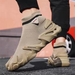 Men's breathable mesh soft soled comfortable sports shoes for summer, trendy and fashionable men's shoes