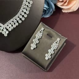 European and American Temperament, High-End Sense, Gorgeous Retro Water Droplet Diamond Necklace, Earring Set Suitable for Daily