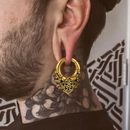 Casvort 2PCS Stainless Steel Ear Weights Hanger for Pierced Ears 4G 5mm Magnetic Clicker Ear Gauges Vintage Flower Vines Pattern