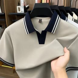 High quality ice silk short sleeve polo shirt summer breathable men new fashion personality color blocked scissors neck T-shirt