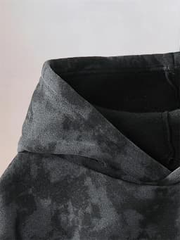 Men's Autumn & Winter Snow-washed Fleece Sweatshirt, Comfortable and Versatile, Trendy Streetwear Style.
