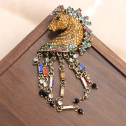 Baroque Luxury Horse and Unicorn Design Brooches for Men and Women, Jewelry and Accessories, Wedding, Holiday, and Party Gifts