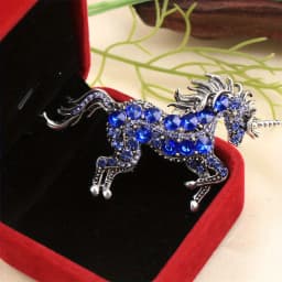 Baroque Luxury Horse and Unicorn Design Brooches for Men and Women, Jewelry and Accessories, Wedding, Holiday, and Party Gifts