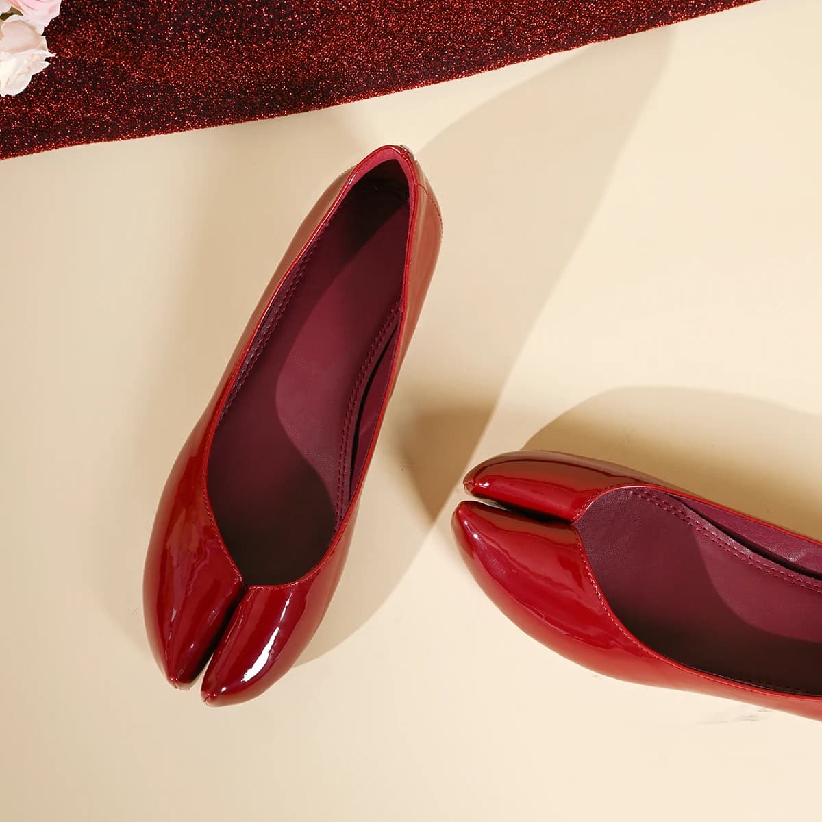 Wine Red Patent Women Loafers Designer Tabi Ninja Ballet Flats Split Toe Mary Jean Shoes 2026 Simmer Ins Street Woman Pumps