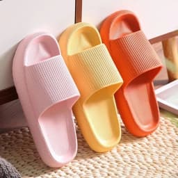 Anti-Slip Beach Slippers Extra Soft House Slippers Thick Sole Slippers High Quality Indoor Eva Soft Sole Pillow Slides Sandals